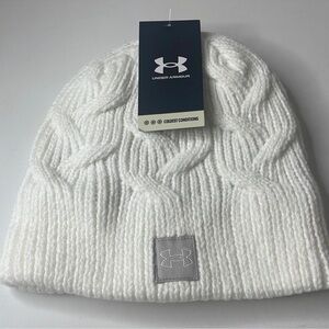 Under Armour Half Time Cable Knit Beanie Winter Hat White